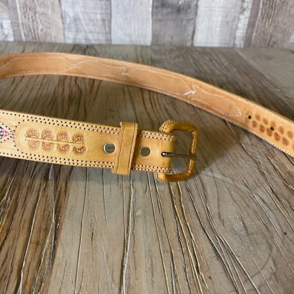 Leather Tooled Woven Fish Inlay Cutout Belt - Picture 3 of 5